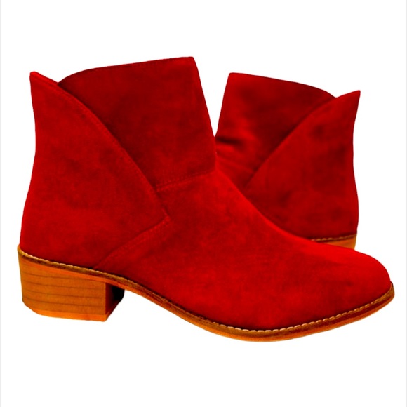 Corkys Shoes - Corkys Boutique